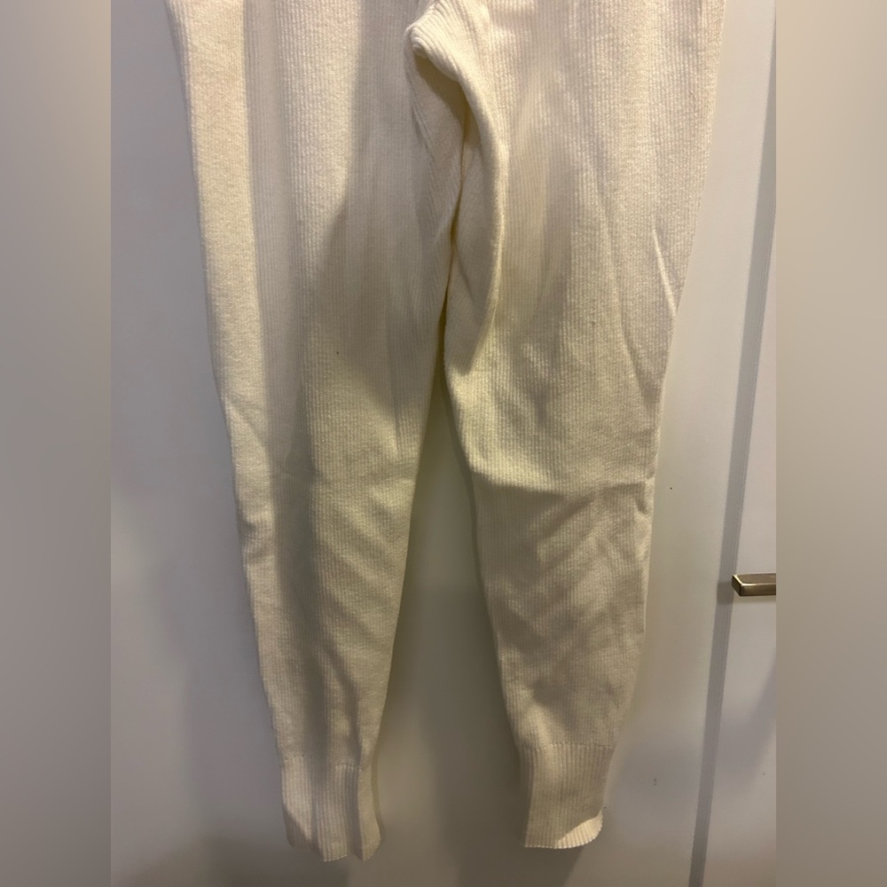 Calia by Carrie Underwood Soft Ribbed Jogger Pants - Picture 8 of 9